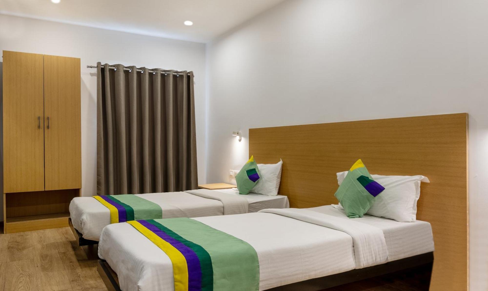 Treetops Inn Chennai Bagian luar foto